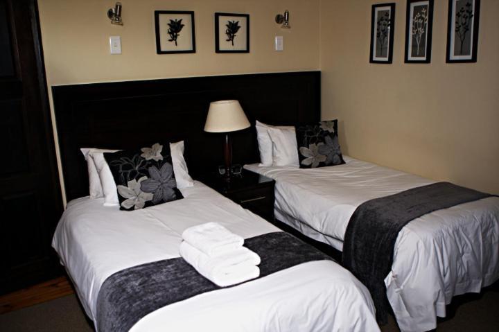 Goodey'S Guesthouse Pretoria-Noord Exteriör bild